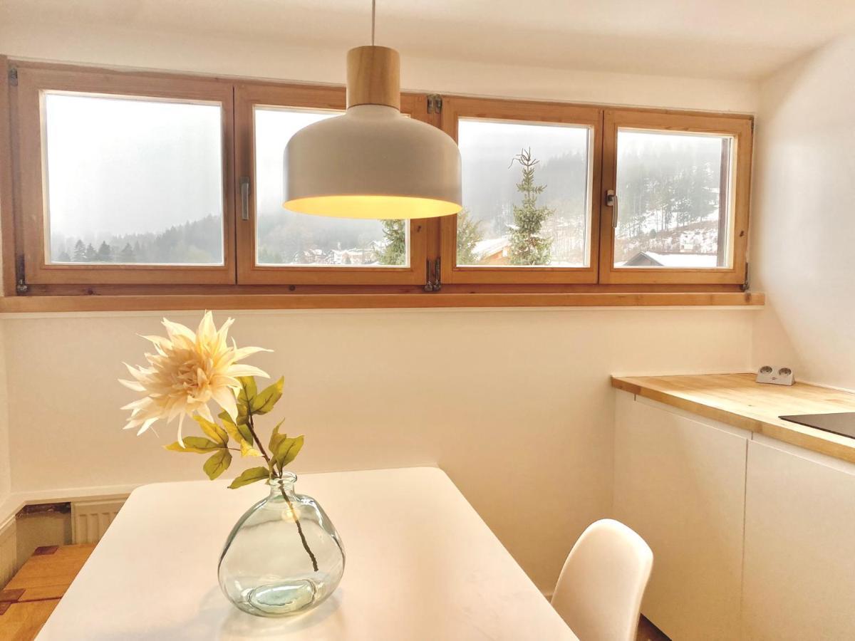 Gemuetliche Ferienwohnung Am Tegernsee - Ruhig Im Dachgeschoss باد ويسي المظهر الخارجي الصورة